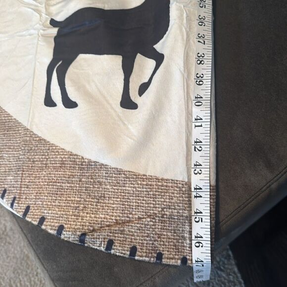 Christmas Tree Skirt Mat Plaid with Trees Reindeer & Snowflakes 47” NEW - Picture 10 of 11